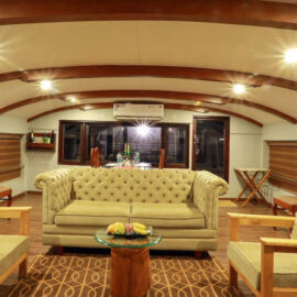1 BHK Houseboat